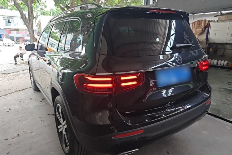 Used Mercedes-Benz GLB 2024 GLB 220 4MATIC Rear Left 45 Deg