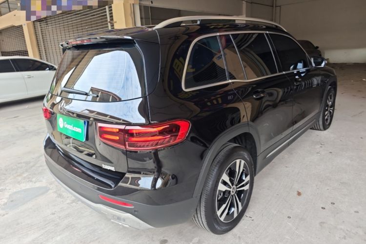 Used Mercedes-Benz GLB 2024-Year Restyled GLB 200 Dynamic Edition Rear Right 45 Deg