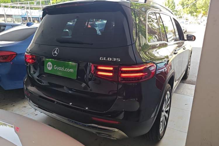 Used Mercedes-Benz GLB 2024 GLB 220 Fashion Model Rear Right 45 Deg