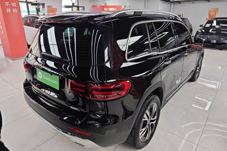 Used Mercedes-Benz GLB 2024 GLB 220 Dynamic Edition Rear Right 45 Deg