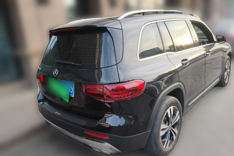 Used Mercedes-Benz GLB 2024 GLB 200 Fashion Model Rear Right 45 Deg