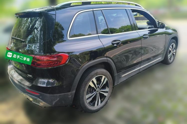 Used Mercedes-Benz GLB 2024-Year Restyled GLB 200 Dynamic Edition Rear Right 45 Deg