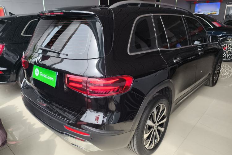 Used Mercedes-Benz GLB 2024 Refresh GLB 220 Fashion Edition Rear Right 45 Deg
