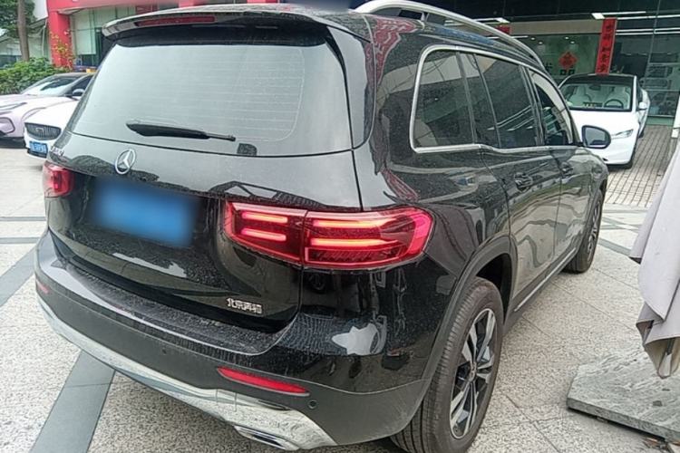 Used Mercedes-Benz GLB 2024 GLB 200 Fashion Model Rear Right 45 Deg