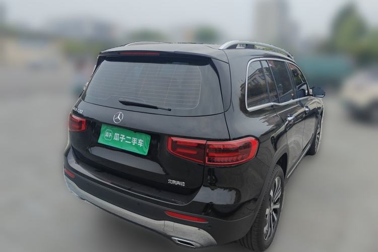 Used Mercedes-Benz GLB 2024 GLB 220 Fashion Model Rear Right 45 Deg