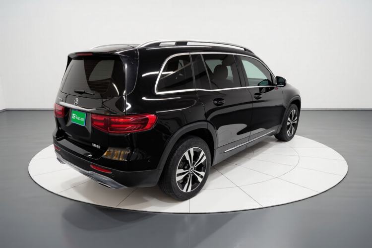 Used Mercedes-Benz GLB 2024 GLB 200 Dynamic Edition Rear Right 45 Deg