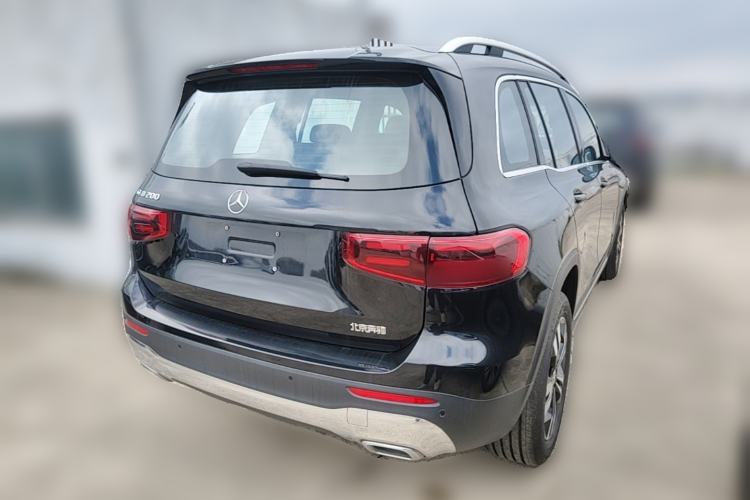 Used Mercedes-Benz GLB 2024-Year Restyled GLB 200 Dynamic Edition Rear Right 45 Deg