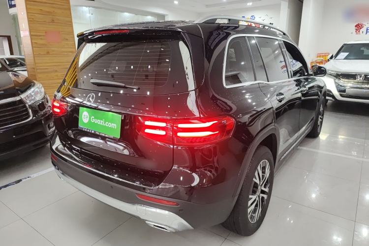 Used Mercedes-Benz GLB 2024 Refresh GLB 220 Dynamic Edition Rear Right 45 Deg