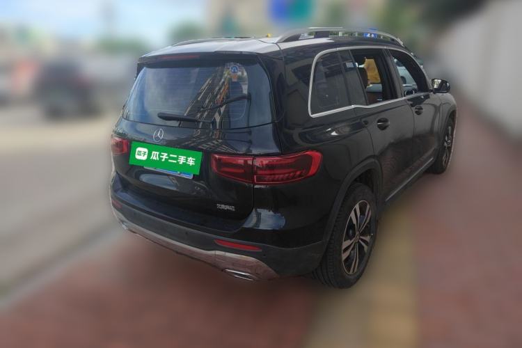 Used Mercedes-Benz GLB 2024 GLB 200 Fashion Model Rear Right 45 Deg
