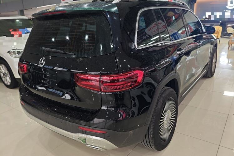 Used Mercedes-Benz GLB 2024 Refresh GLB 220 Dynamic Edition Rear Right 45 Deg