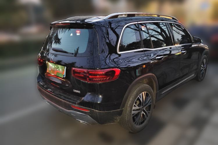 Used Mercedes-Benz GLB 2024 GLB 220 Dynamic Edition Rear Right 45 Deg