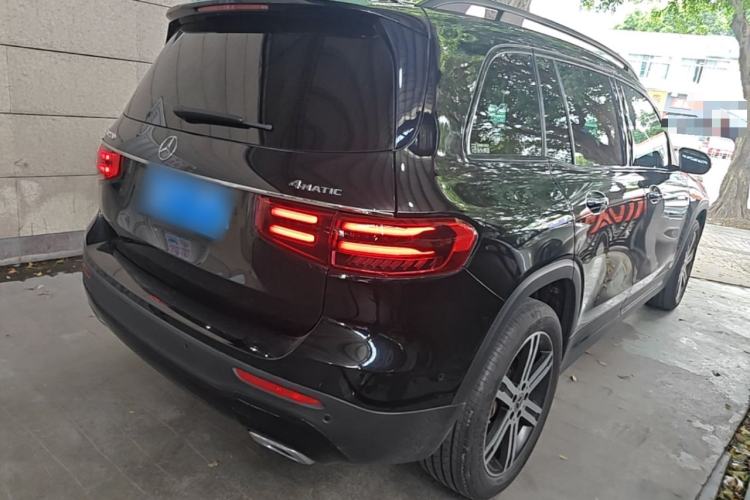 Used Mercedes-Benz GLB 2024 GLB 220 4MATIC Rear Right 45 Deg