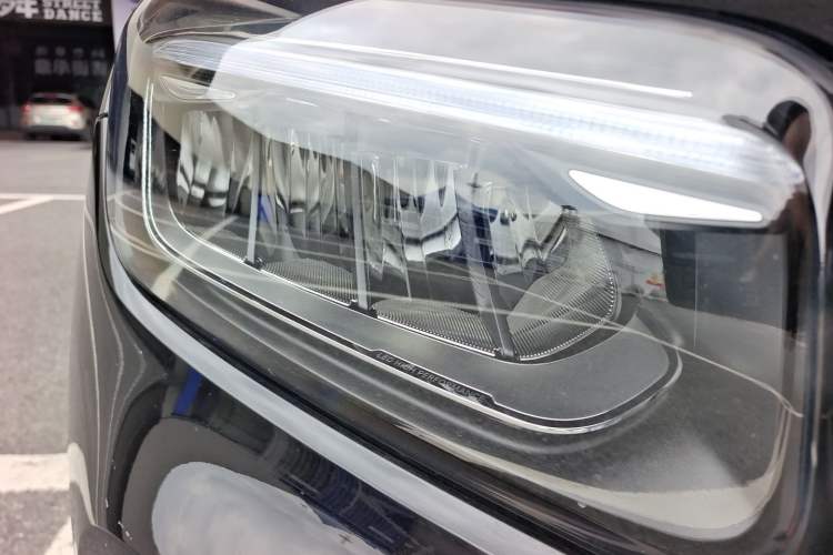 Used Mercedes-Benz GLB 2024 Refresh GLB 220 Dynamic Edition Right Front Headlight