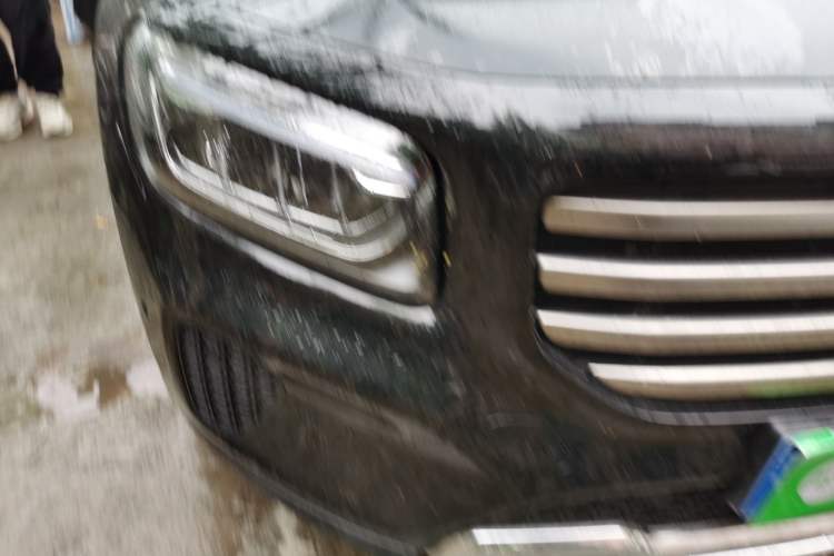 Used Mercedes-Benz GLB 2024-Year Restyled GLB 200 Dynamic Edition Right Front Headlight