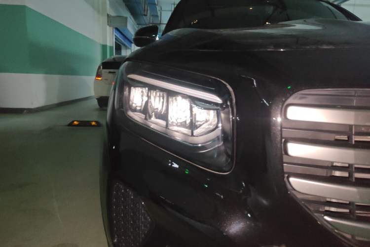 Used Mercedes-Benz GLB 2024 Refresh GLB 220 Dynamic Edition Right Front Headlight