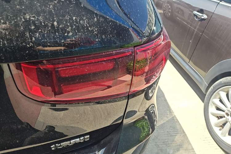 Used Mercedes-Benz GLB 2024 GLB 220 Fashion Model Right Rear Taillight