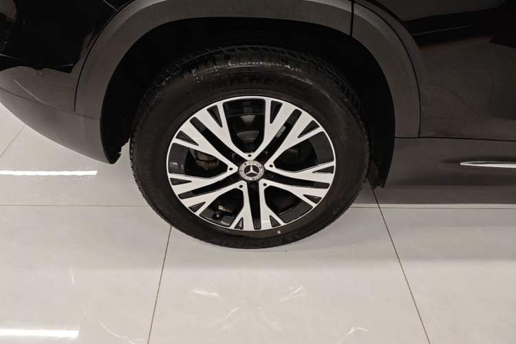Used Mercedes-Benz GLB 2024 Refresh GLB 220 Dynamic Edition Right Rear Wheel Hub