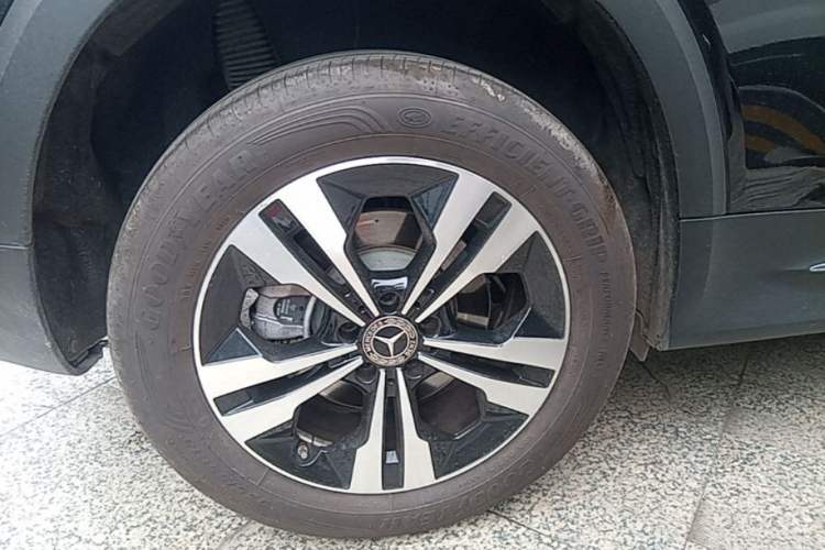 Used Mercedes-Benz GLB 2024 GLB 200 Fashion Model Right Rear Wheel Hub