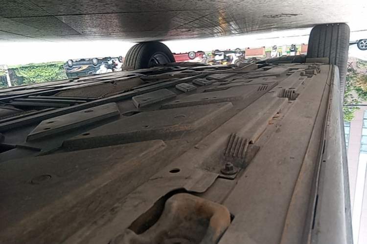 Used Mercedes-Benz GLB 2024 GLB 200 Fashion Model Right Side Sill