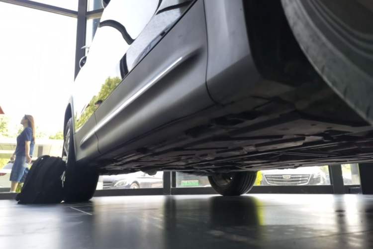Used Mercedes-Benz GLB 2024 GLB 220 Fashion Model Right Side Sill
