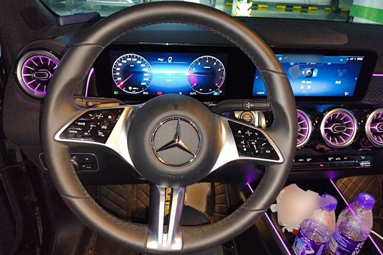 Used Mercedes-Benz GLB 2024 Refresh GLB 220 Dynamic Edition Steering Wheel