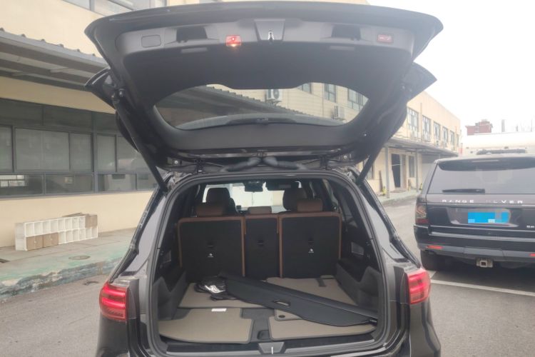 Used Mercedes-Benz GLB 2024-Year Restyled GLB 200 Dynamic Edition Trunk