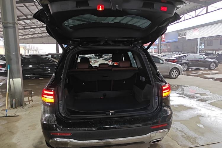 Used Mercedes-Benz GLB 2024 GLB 200 Dynamic Edition Trunk