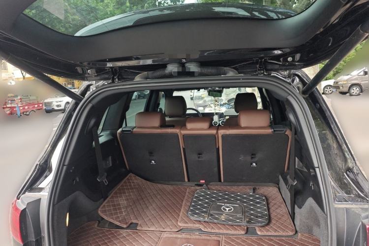 Used Mercedes-Benz GLB 2024 Refresh GLB 220 Fashion Edition Trunk