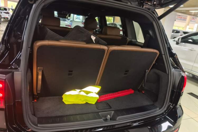 Used Mercedes-Benz GLB 2024 GLB 200 Fashion Model Trunk