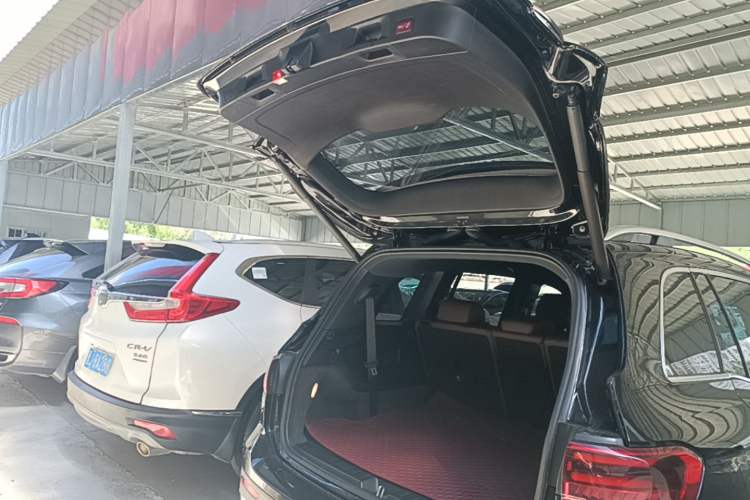 Used Mercedes-Benz GLB 2024 GLB 220 Fashion Model Trunk