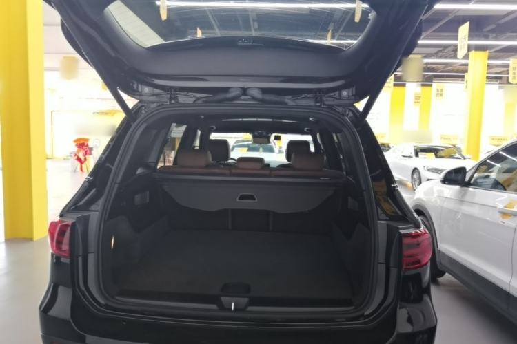 Used Mercedes-Benz GLB 2024-Year Restyled GLB 200 Dynamic Edition Trunk