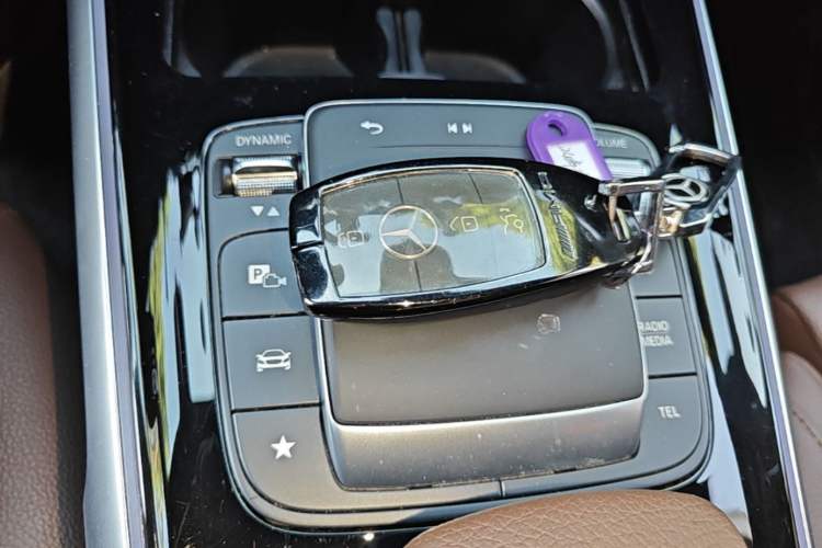 Used Mercedes-Benz GLB 2024 GLB 220 Fashion Model Vehicle Key