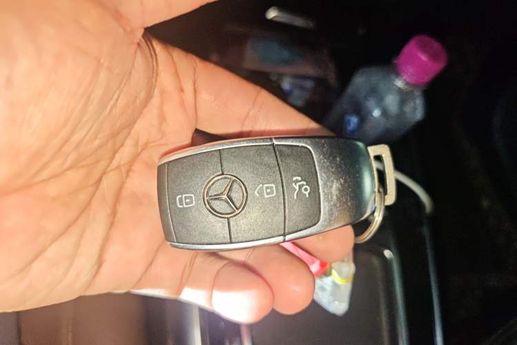 Used Mercedes-Benz GLB 2024-Year Restyled GLB 200 Dynamic Edition Vehicle Key