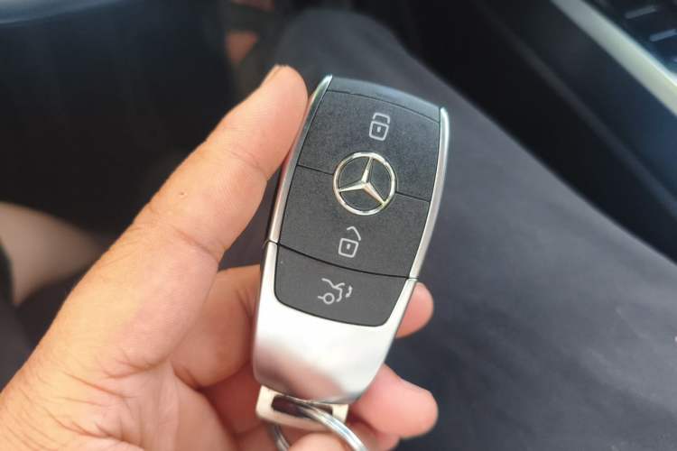 Used Mercedes-Benz GLB 2024-Year Restyled GLB 200 Dynamic Edition Vehicle Key