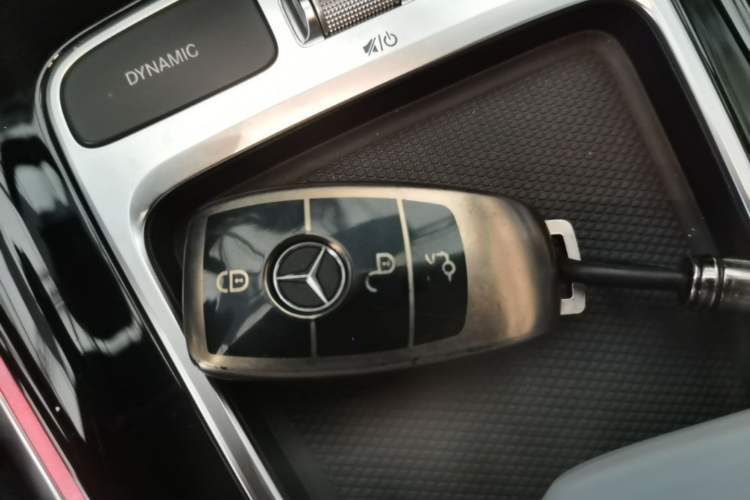 Used Mercedes-Benz GLB 2024 Refresh GLB 220 Fashion Edition Vehicle Key