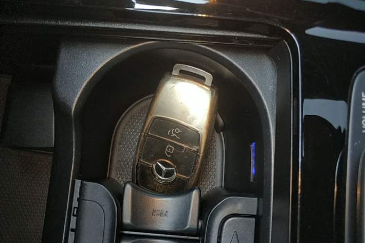 Used Mercedes-Benz GLB 2024 GLB 220 Dynamic Edition Vehicle Key