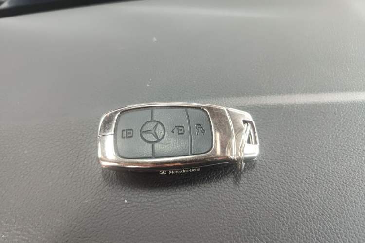 Used Mercedes-Benz GLB 2024 GLB 200 Fashion Model Vehicle Key