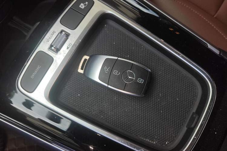 Used Mercedes-Benz GLB 2024 GLB 200 Fashion Model Vehicle Key