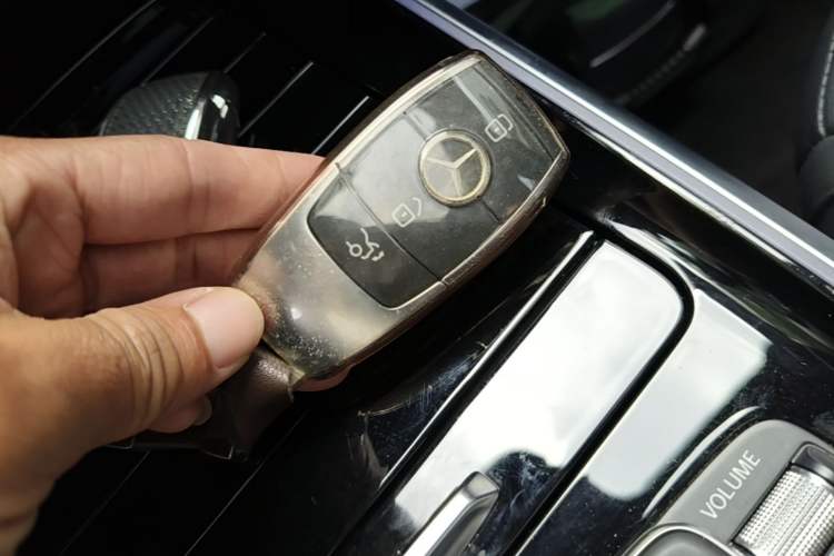 Used Mercedes-Benz GLB 2024 GLB 220 Dynamic Edition Vehicle Key