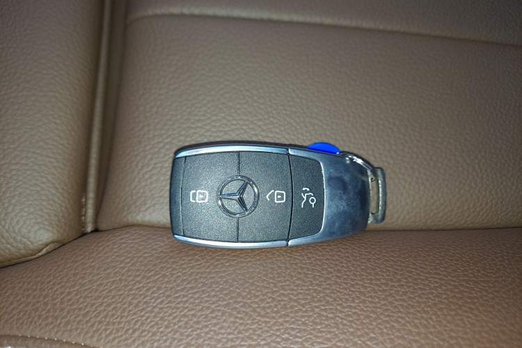 Used Mercedes-Benz GLB 2024 Refresh GLB 220 Fashion Edition Vehicle Key