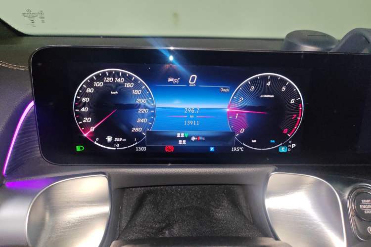 Used Mercedes-Benz GLB 2024 GLB 220 4MATIC Instrument Cluster