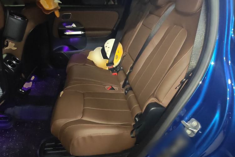 Used Mercedes-Benz GLB 2024 GLB 220 4MATIC Left Rear Seat