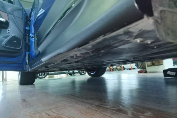 Used Mercedes-Benz GLB 2024 GLB 220 4MATIC Left Side Sill