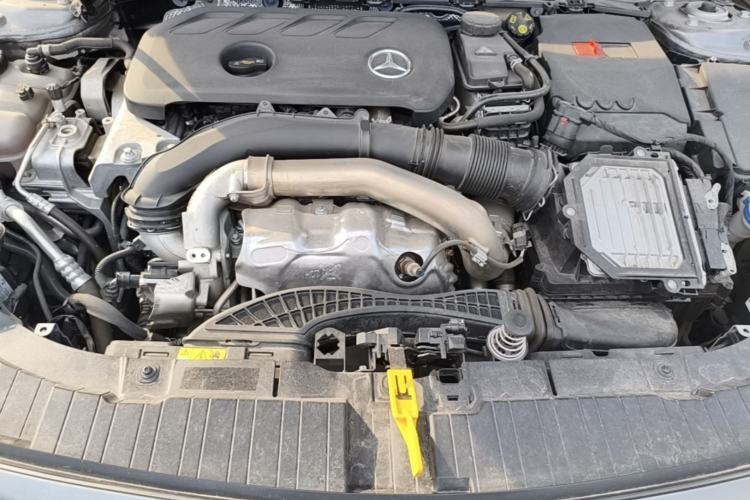 Used Mercedes-Benz GLB 2024 Refresh GLB 220 Fashion Edition Engine Bay