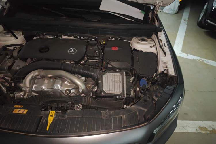 Used Mercedes-Benz GLB 2024 Refresh GLB 220 Fashion Edition Engine Bay Left