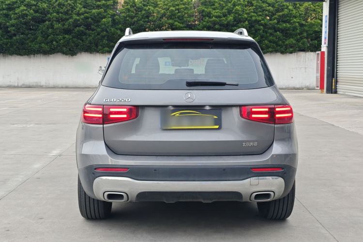 Used Mercedes-Benz GLB 2024 Refresh GLB 220 Fashion Edition Exterior 5