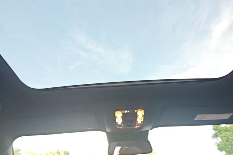 Used Mercedes-Benz GLB 2024 GLB 200 Dynamic Edition Headliner