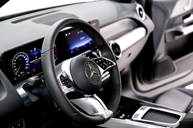 Used Mercedes-Benz GLB 2024 GLB 200 Dynamic Edition Interior 3