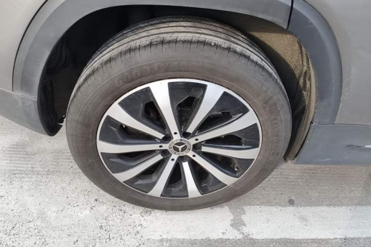 Used Mercedes-Benz GLB 2024 Refresh GLB 220 Fashion Edition Right Rear Wheel Hub