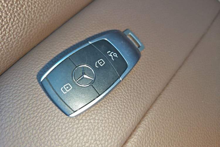Used Mercedes-Benz GLB 2024 GLB 200 Dynamic Edition Vehicle Key